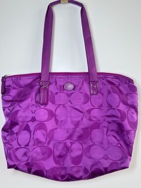 Coach Gateway Signature Nylon Weekender NWOT Tote in Amethyst Purple